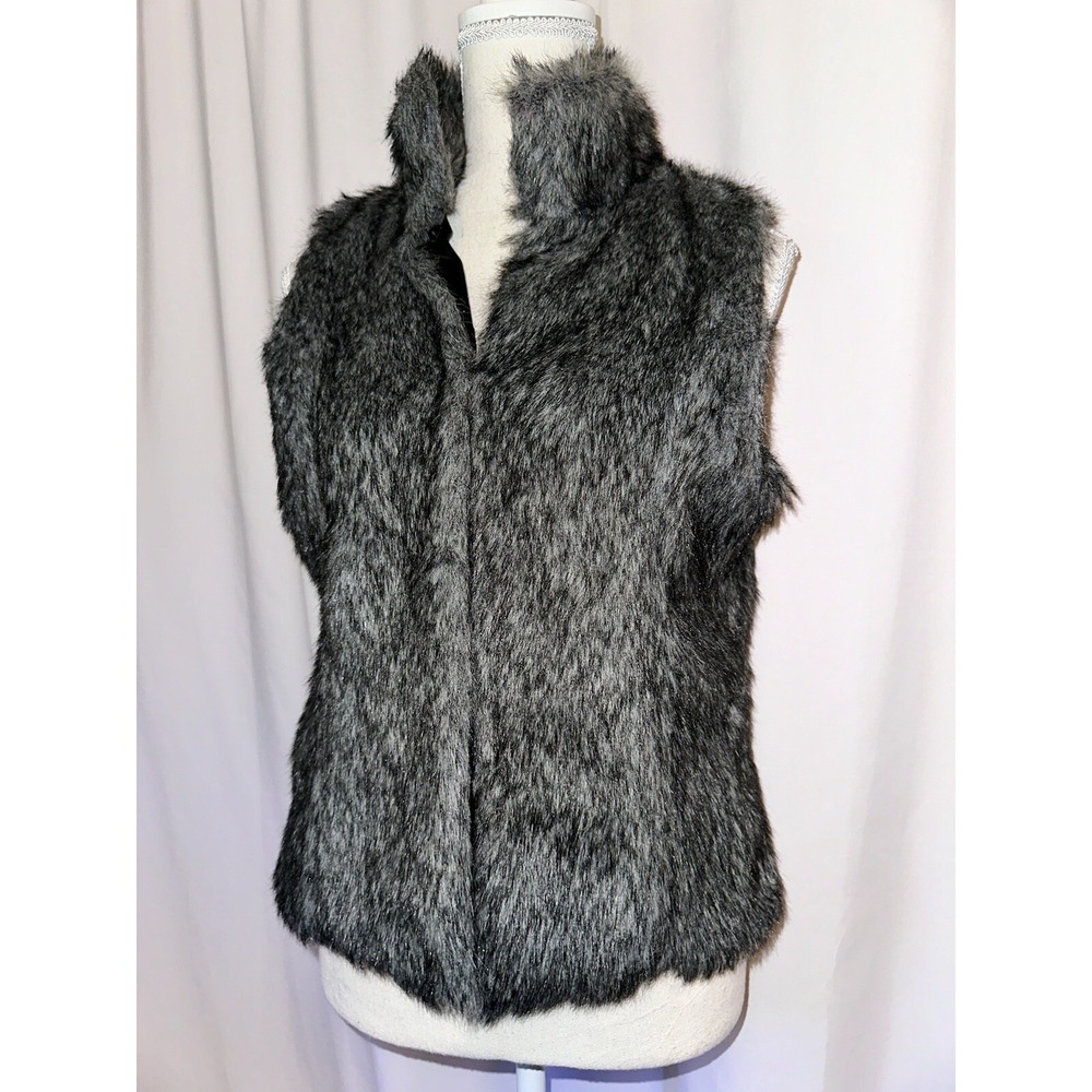 Cherokee Vest Girls Size 14/16 Gray Faux Fur Lined Hood and Eye Closure Collar